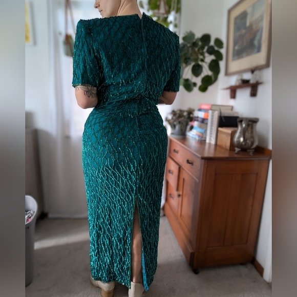 Laurence Kazar - Vintage NWOT 100% silk sequin ballgown - gorgeous green - Large - Picture 3 of 6